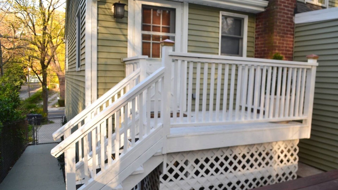 Photo of Outdoor in Huntington
