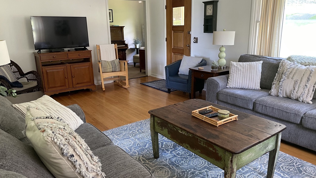 Photo of Bedroom in Town of Owasco