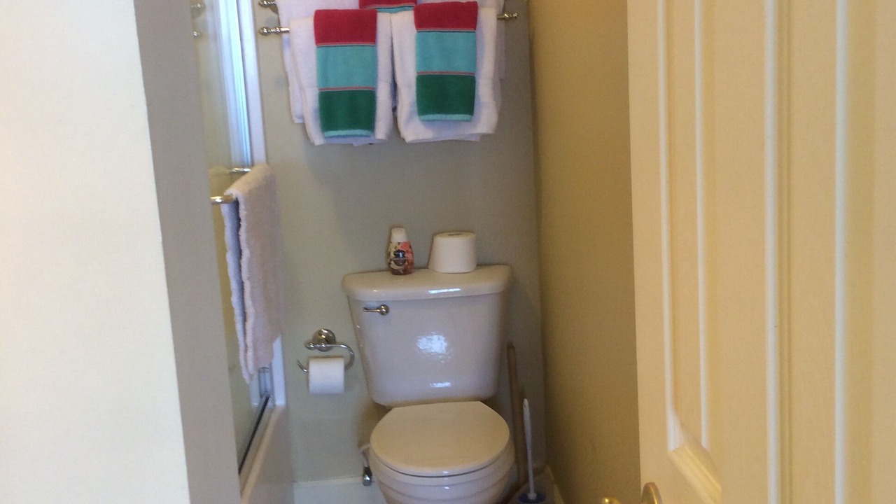 Photo of Bathroom in Sunnyside