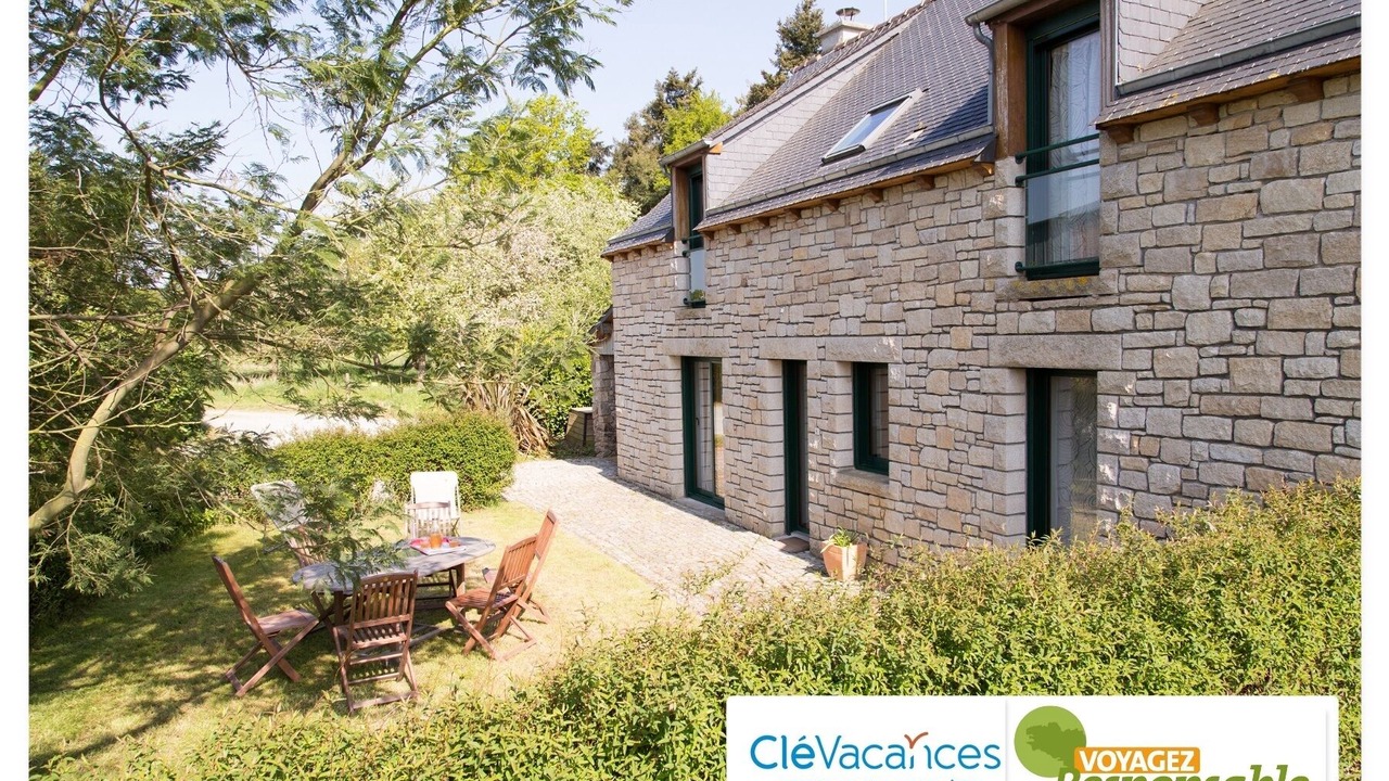 Photo of Outdoor in Pledeliac