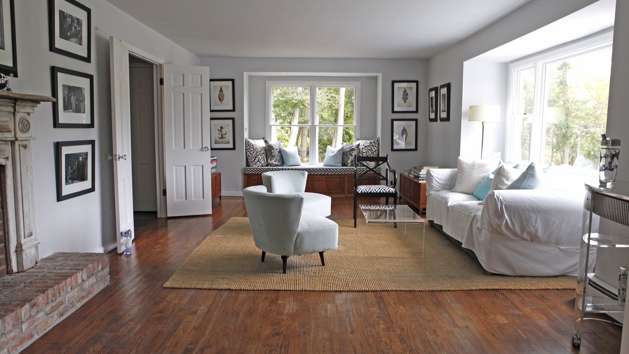 Photo of Livingroom in East Patchogue