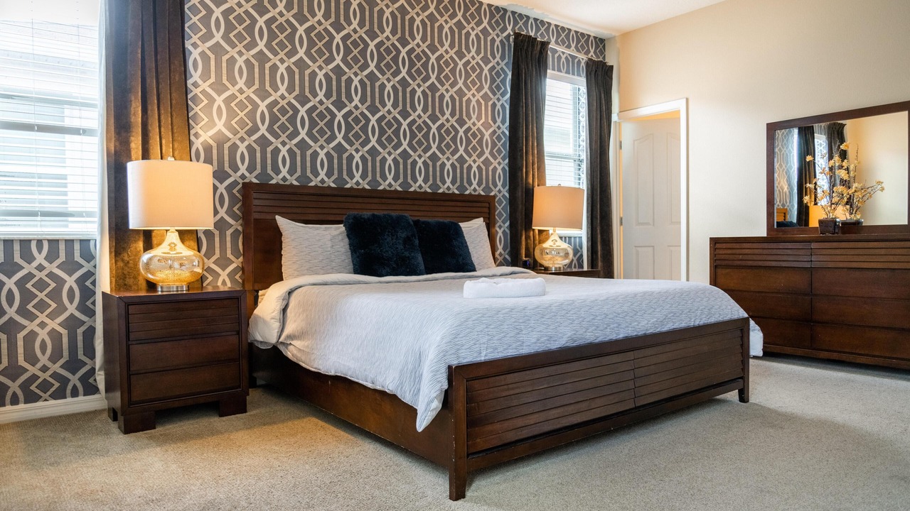 Photo of Bedroom in Crystal Cove