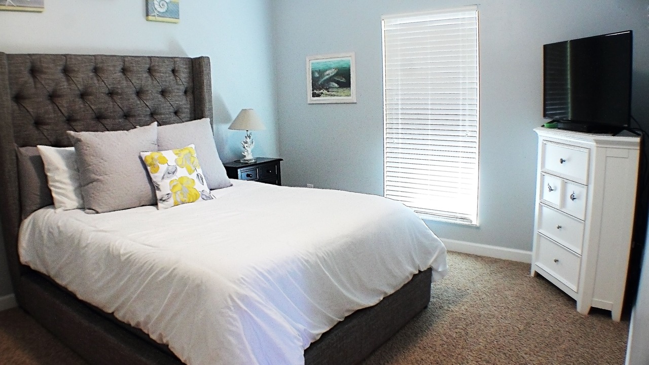 Photo of Bedroom in Steinhatchee