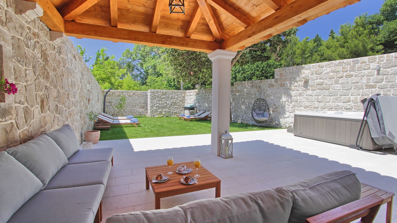Photo of Patio Balcony in Cavtat Old Town