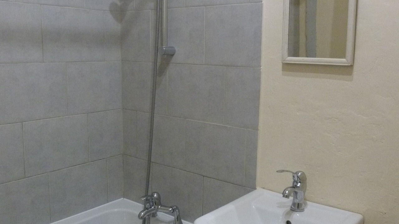 Photo of Bathroom in Lanvallay