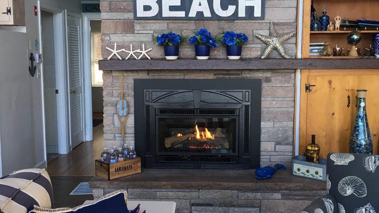 Photo of Livingroom in East Falmouth