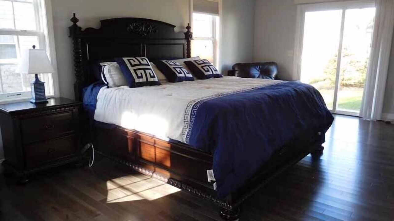 Photo of Bedroom in West Yarmouth