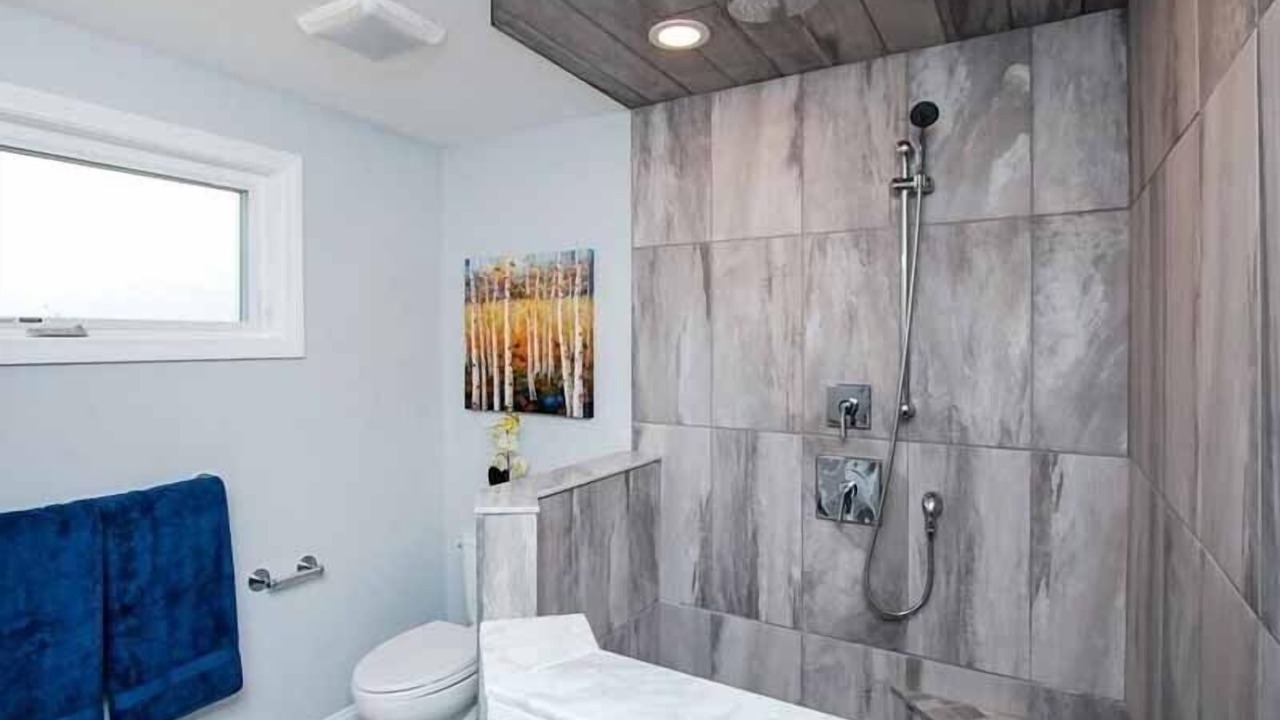 Photo of Bathroom in West Yarmouth