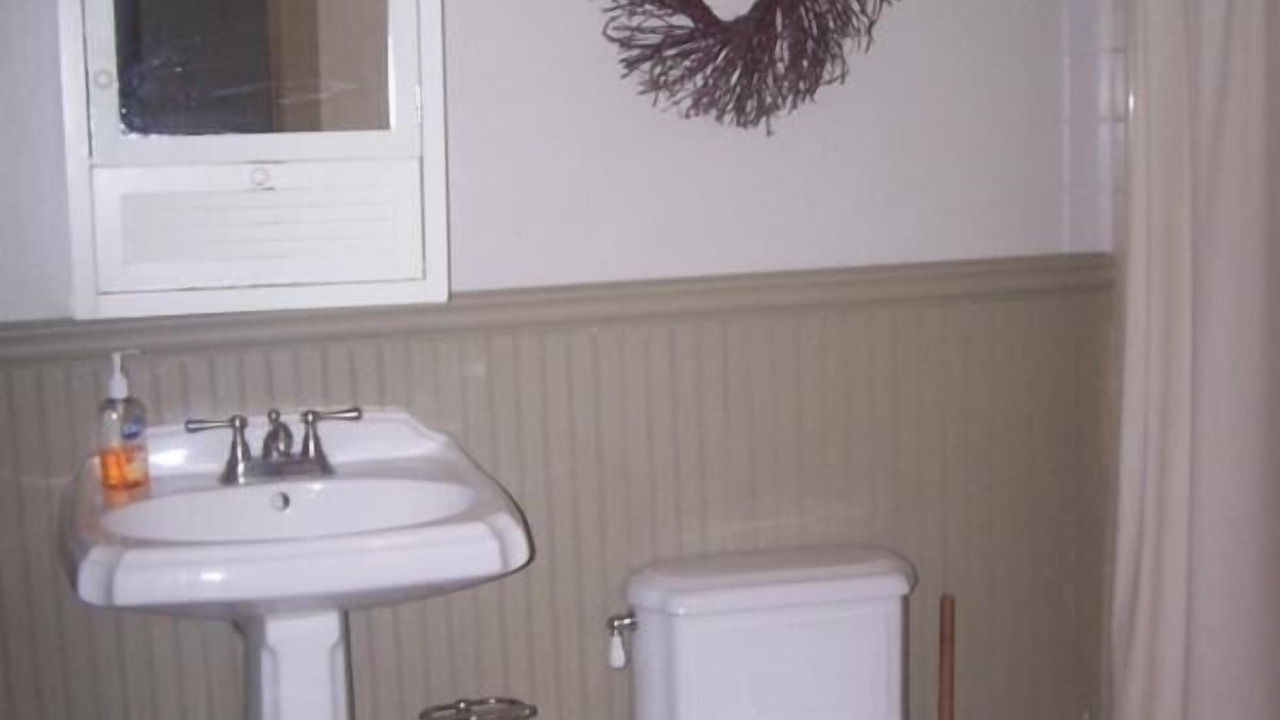 Photo of Bathroom in Charlemont