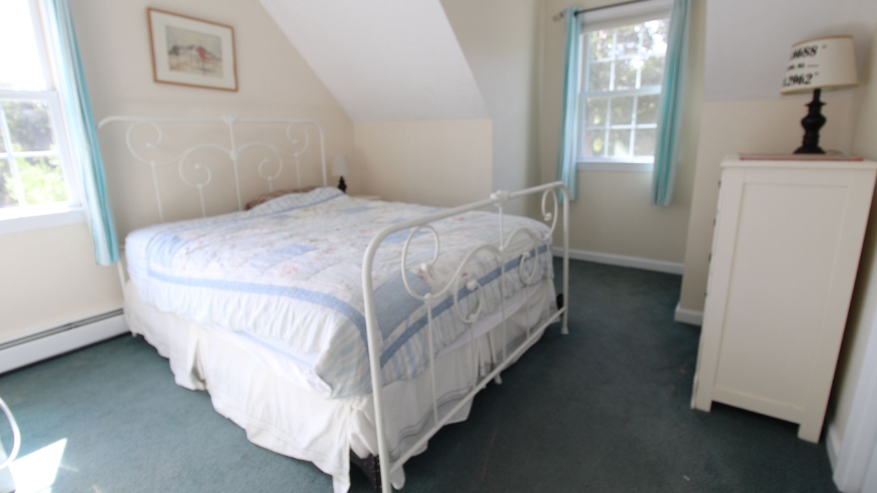 Photo of Bedroom in North Eastham