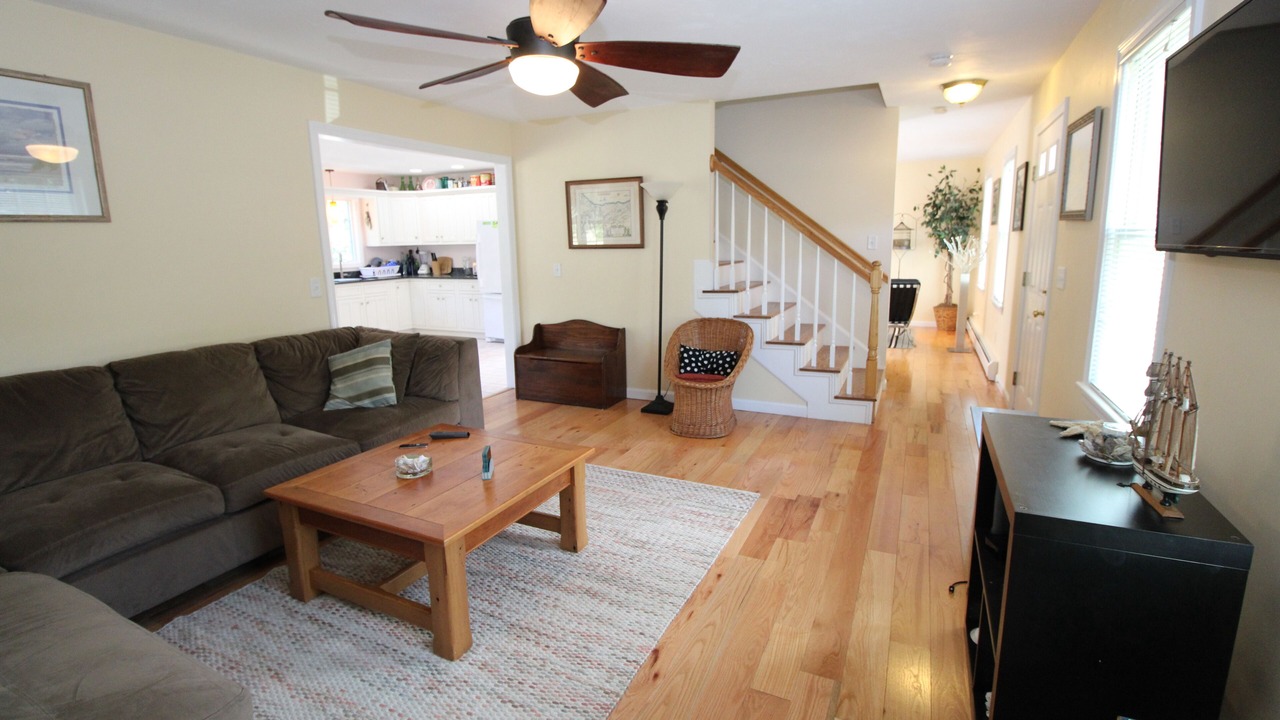 Photo of Livingroom in North Eastham