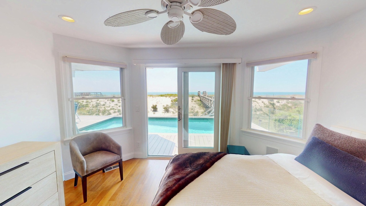 Photo of Bedroom in West Hampton Dunes
