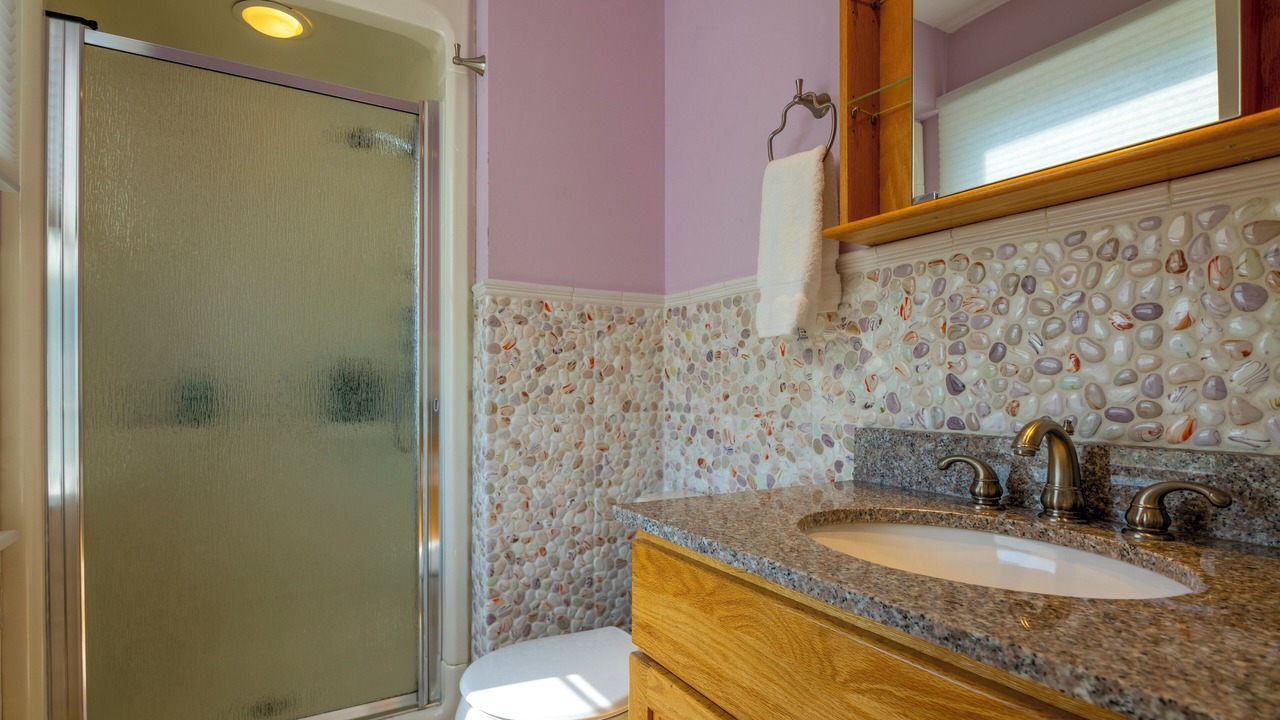Photo of Bathroom in West Hampton Dunes