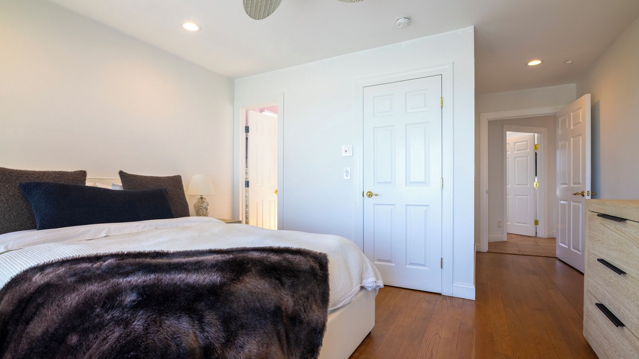 Photo of Bedroom in West Hampton Dunes