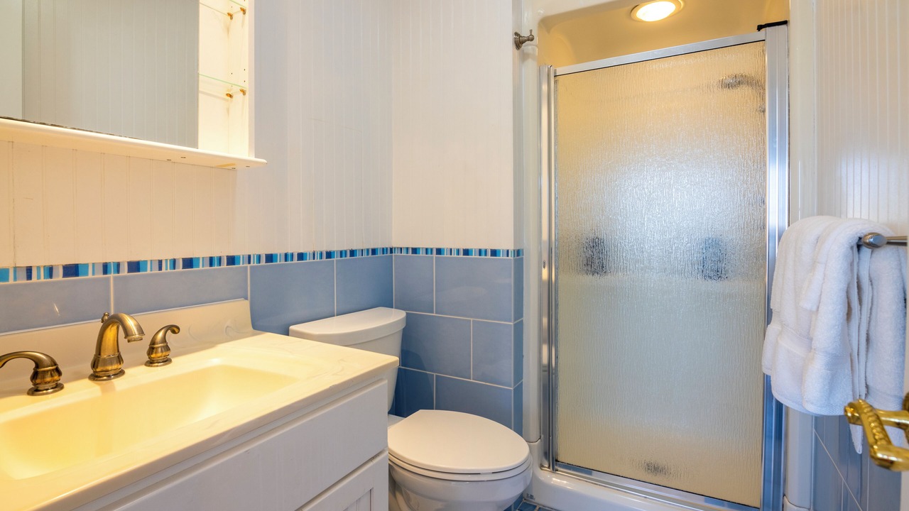 Photo of Bathroom in West Hampton Dunes