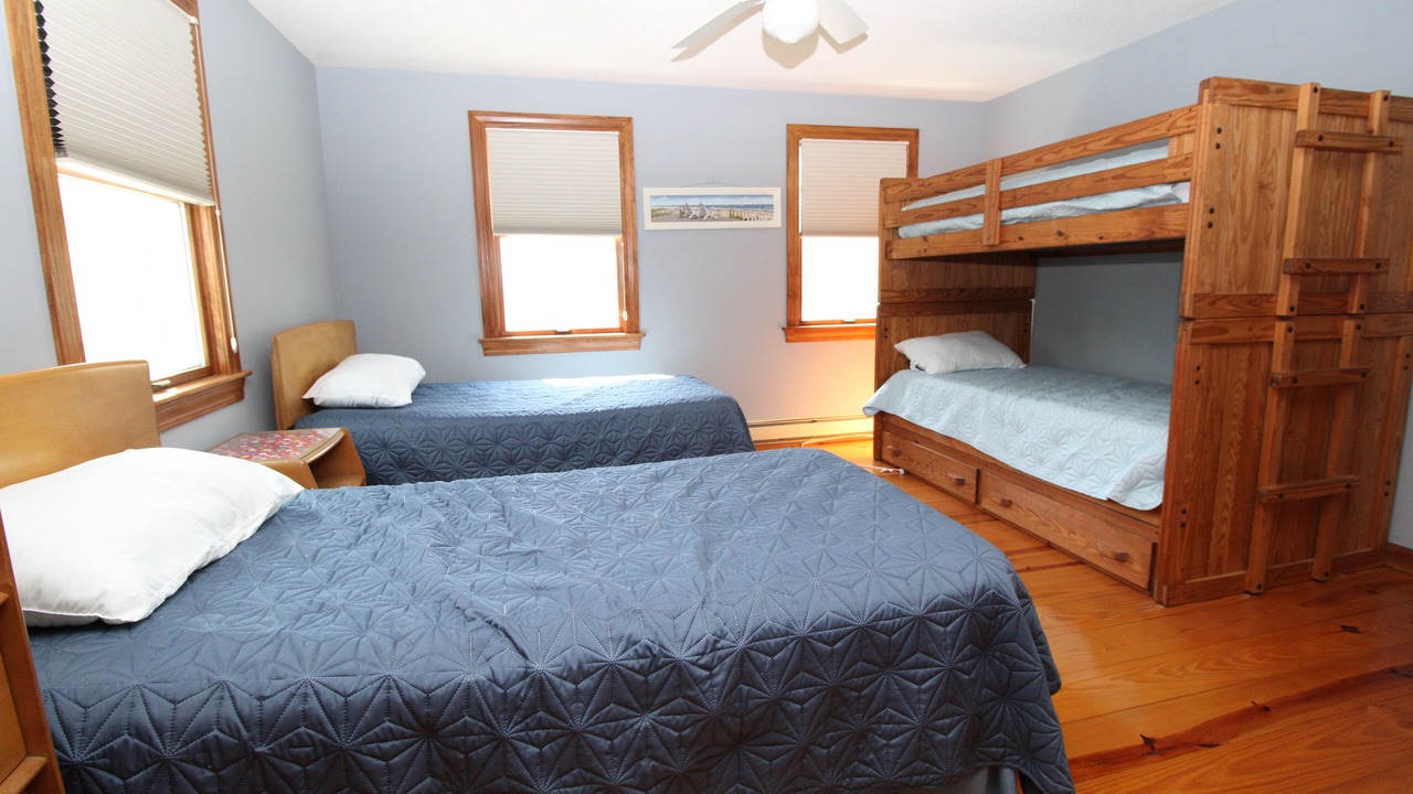 Photo of Bedroom in South Chatham