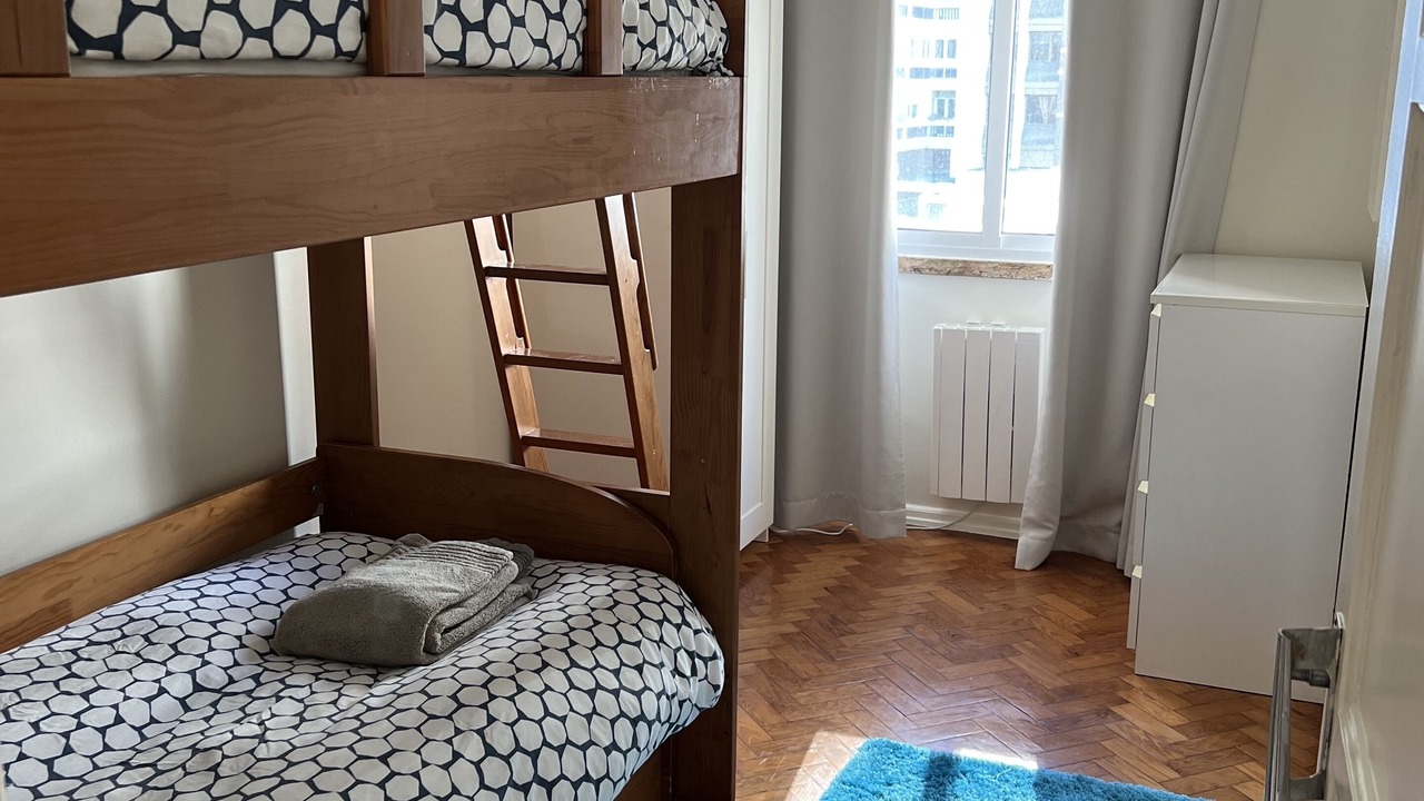Photo of Bedroom in Alvalade
