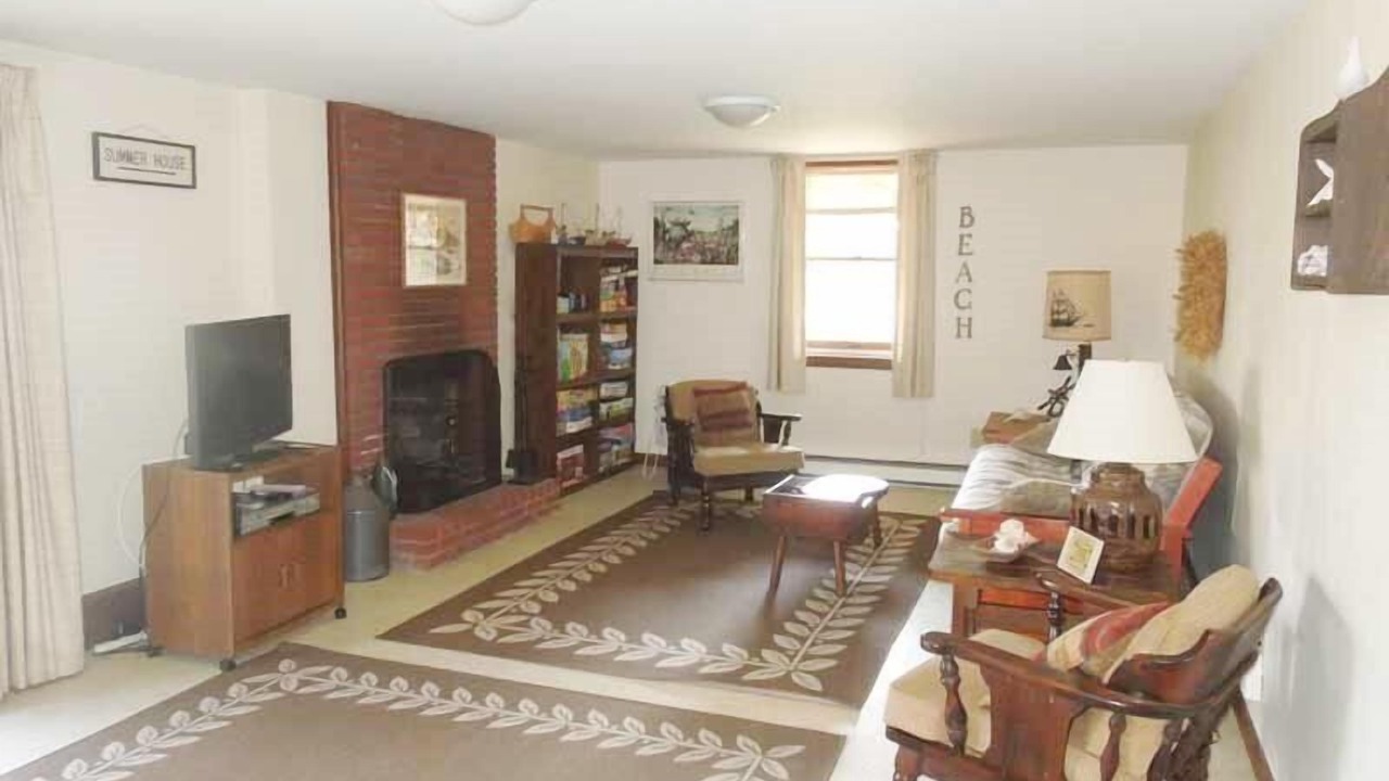 Photo of Livingroom in North Eastham