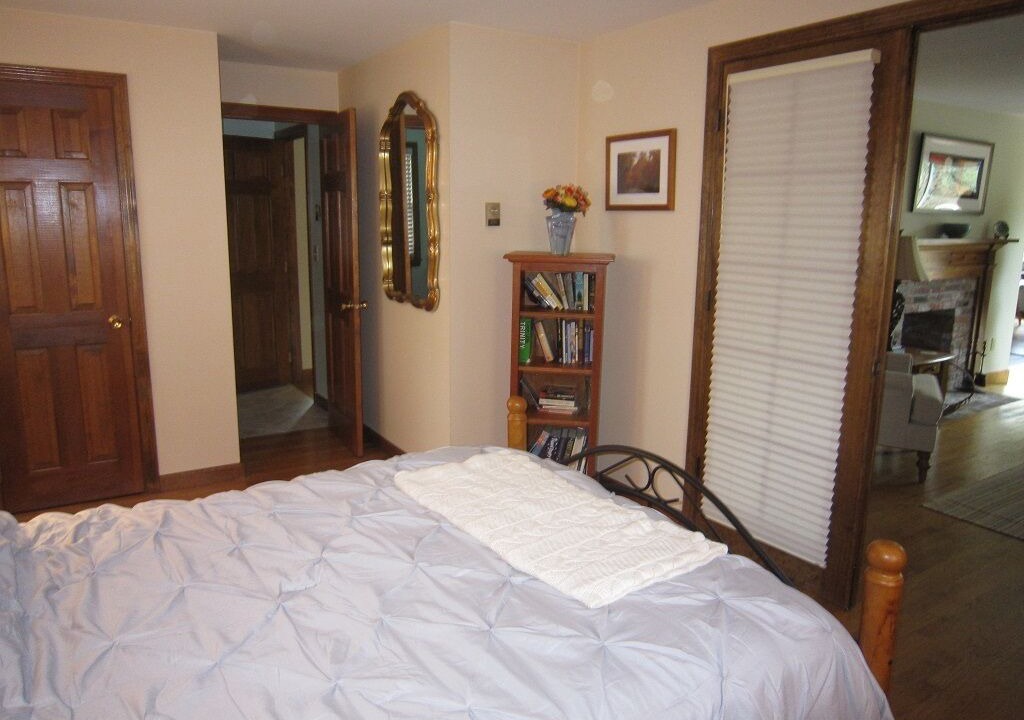Photo of Bedroom in South Chatham