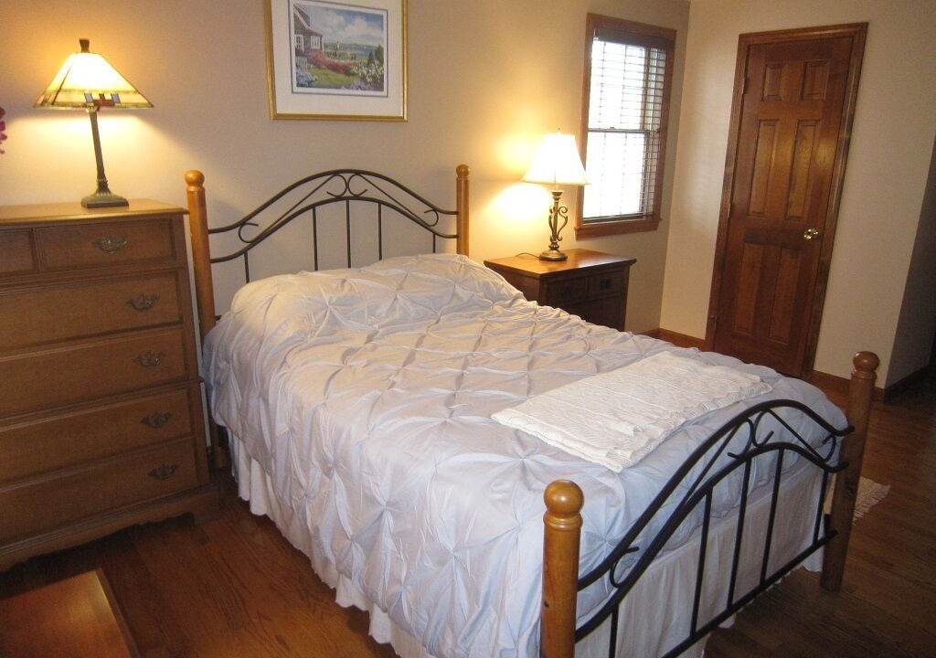 Photo of Bedroom in South Chatham