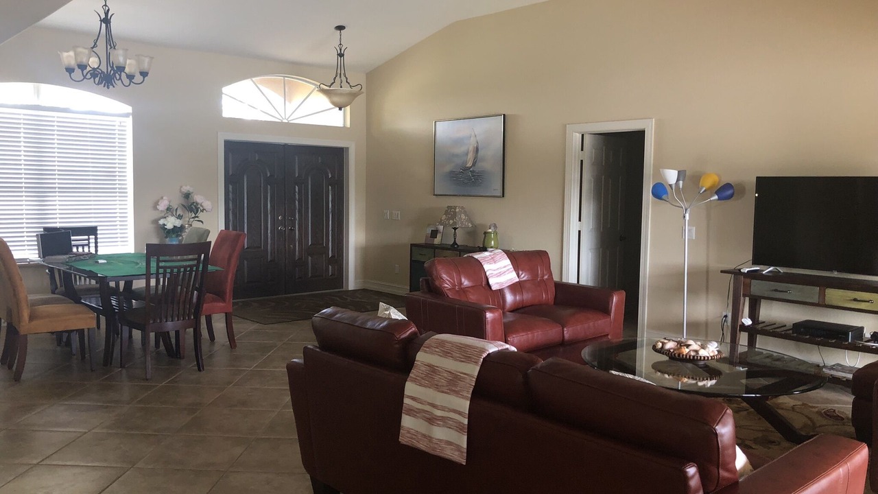 Photo of Livingroom in Burnt Store