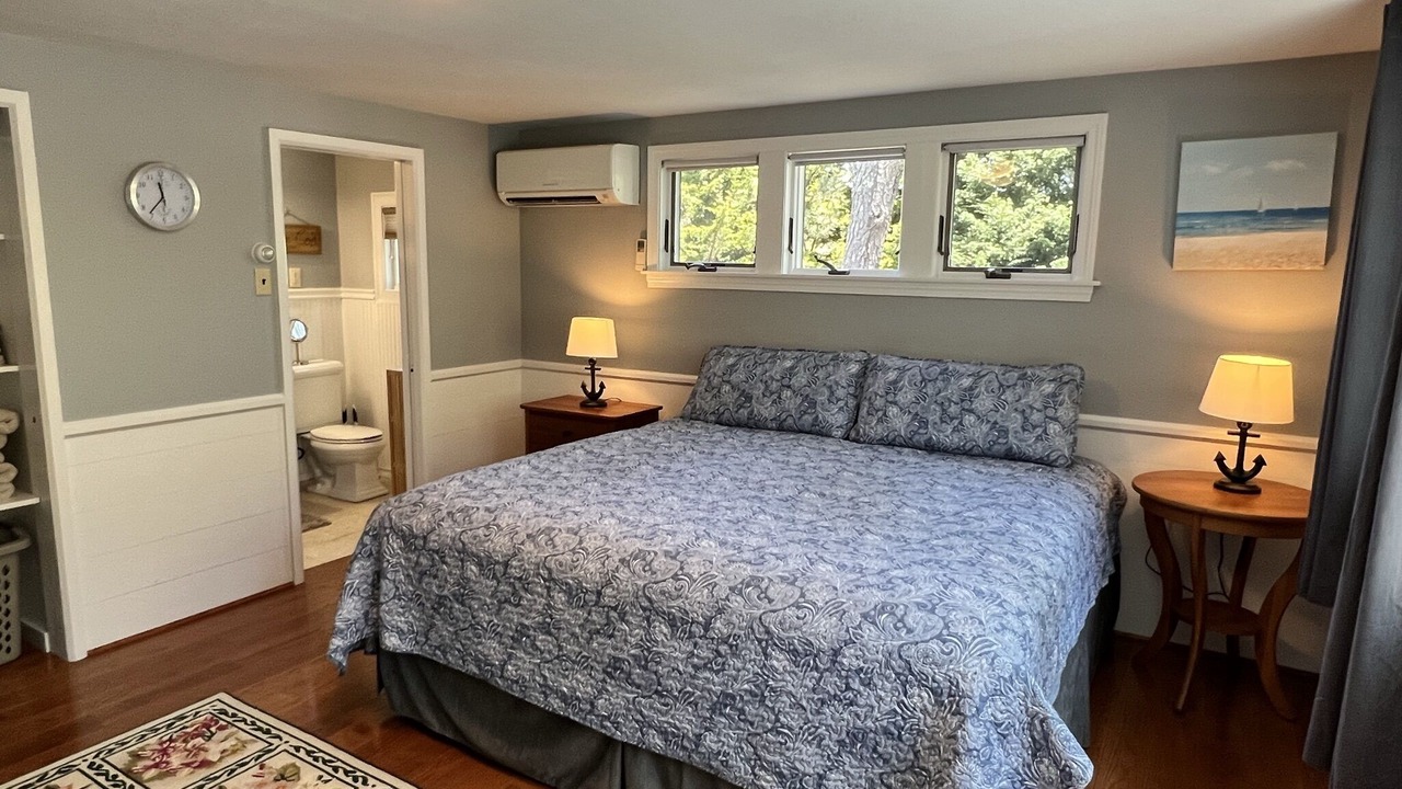 Photo of Bedroom in Truro