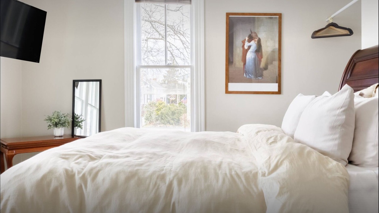 Photo of Bedroom in Pine Bush