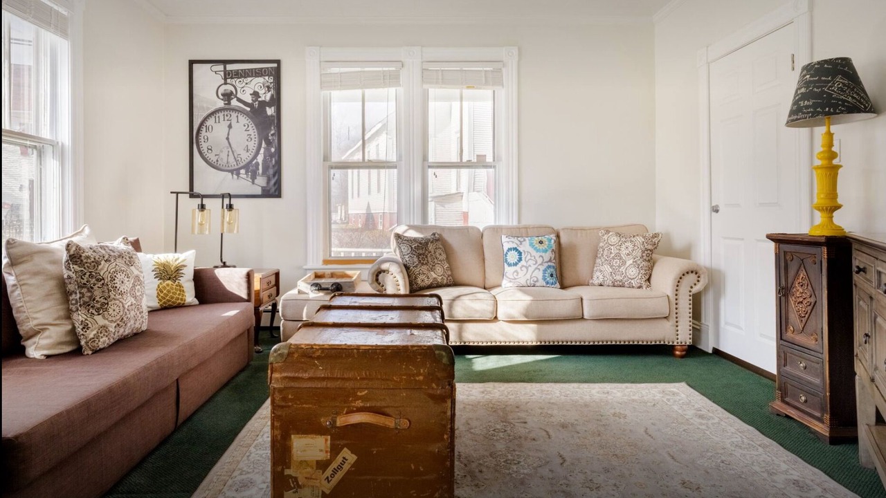 Photo of Livingroom in Pine Bush
