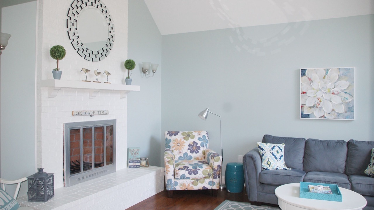 Photo of Livingroom in Silver Beach