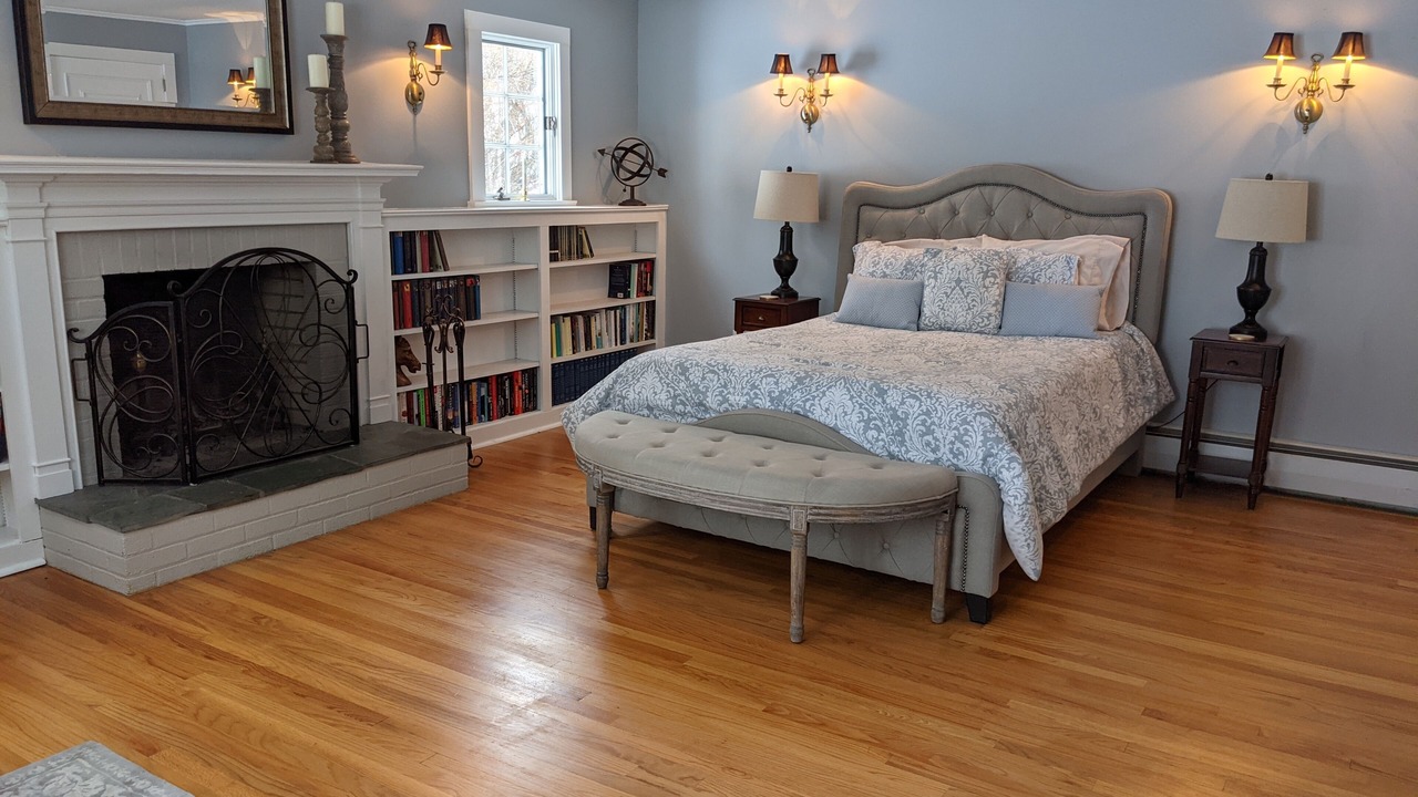Photo of Bedroom in Lenox