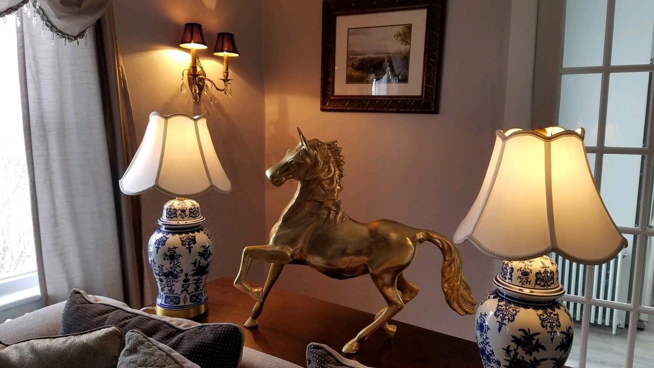 Photo of Livingroom in Lenox