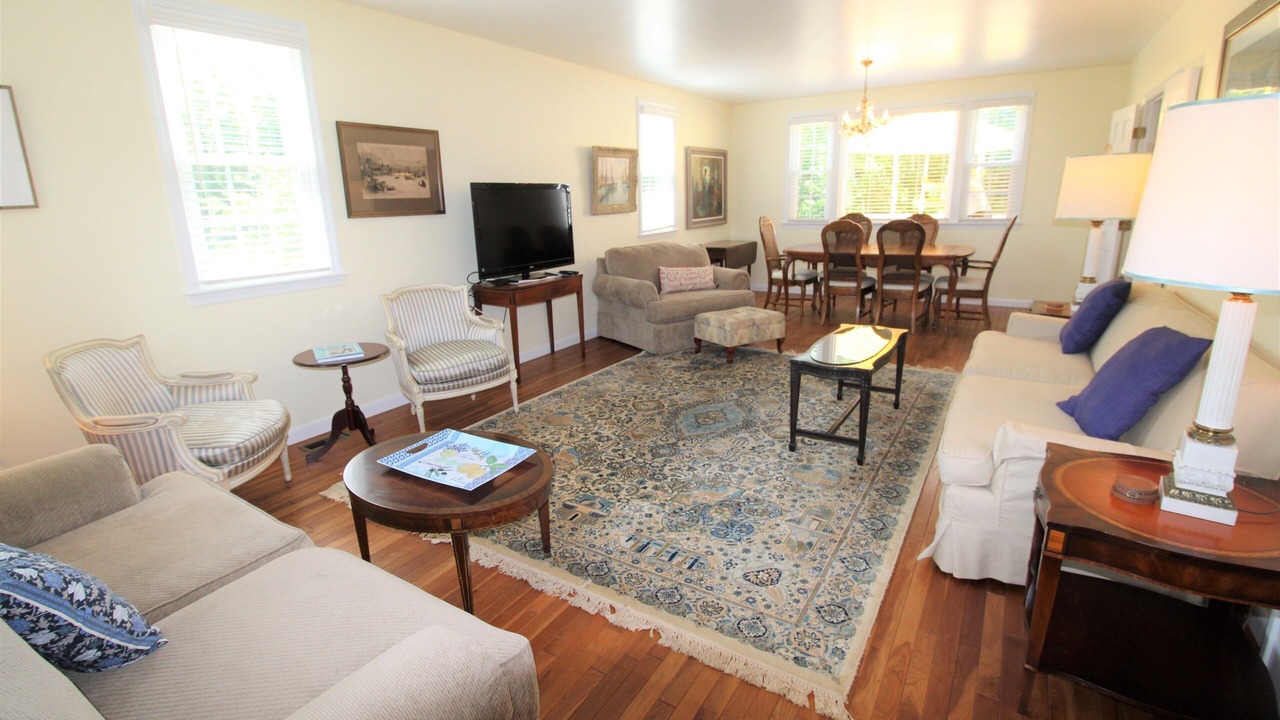 Photo of Livingroom in Orleans