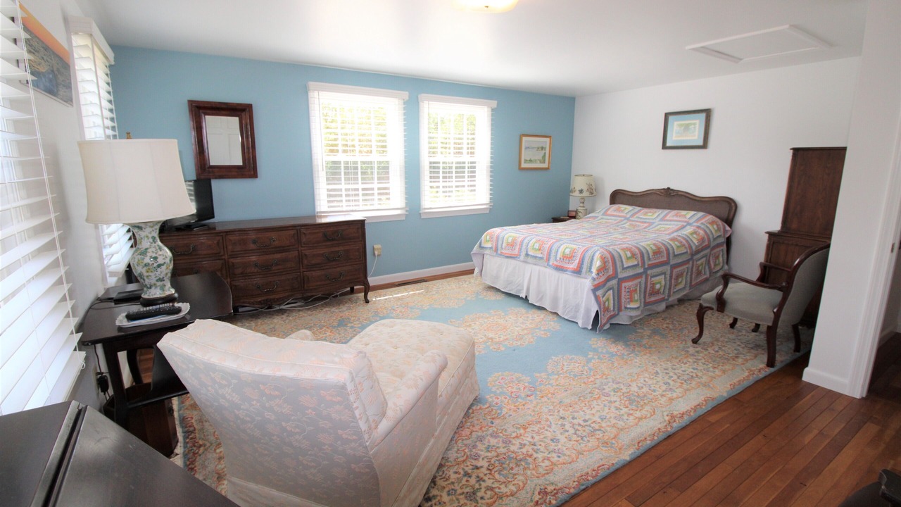 Photo of Bedroom in Orleans