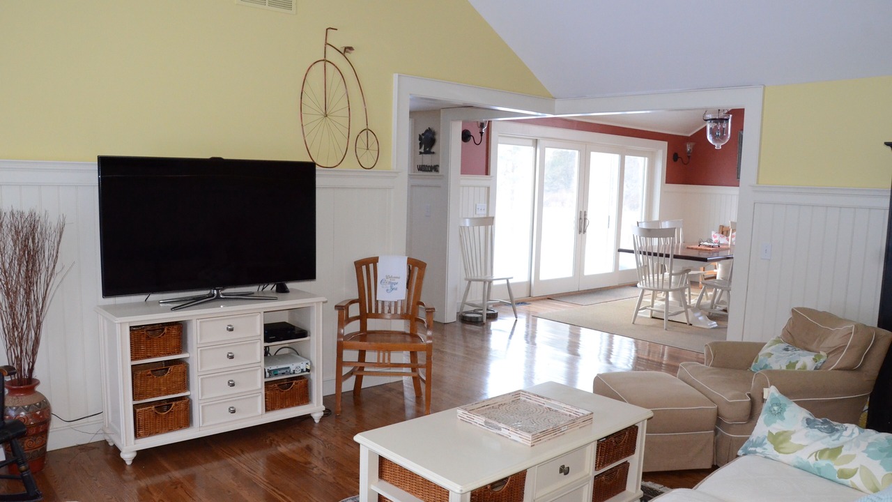 Photo of Bedroom in Yarmouth Port
