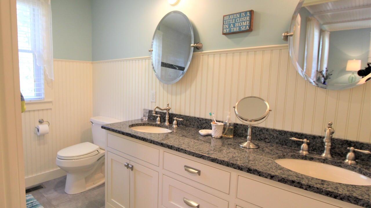 Photo of Bathroom in South Orleans