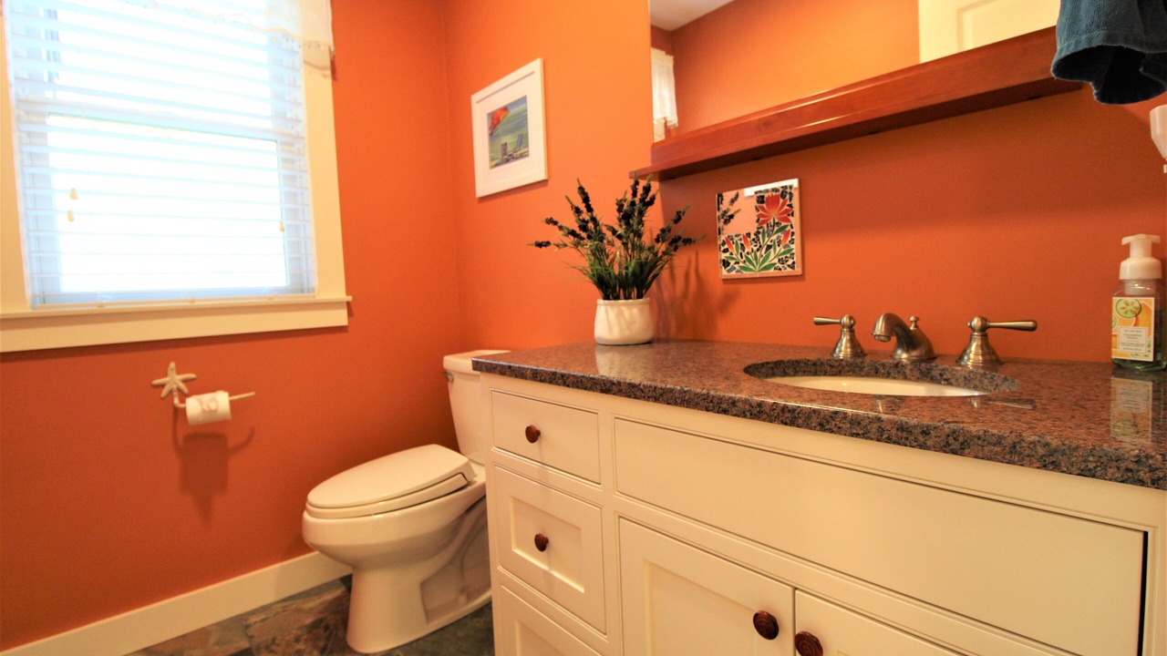 Photo of Bathroom in South Orleans