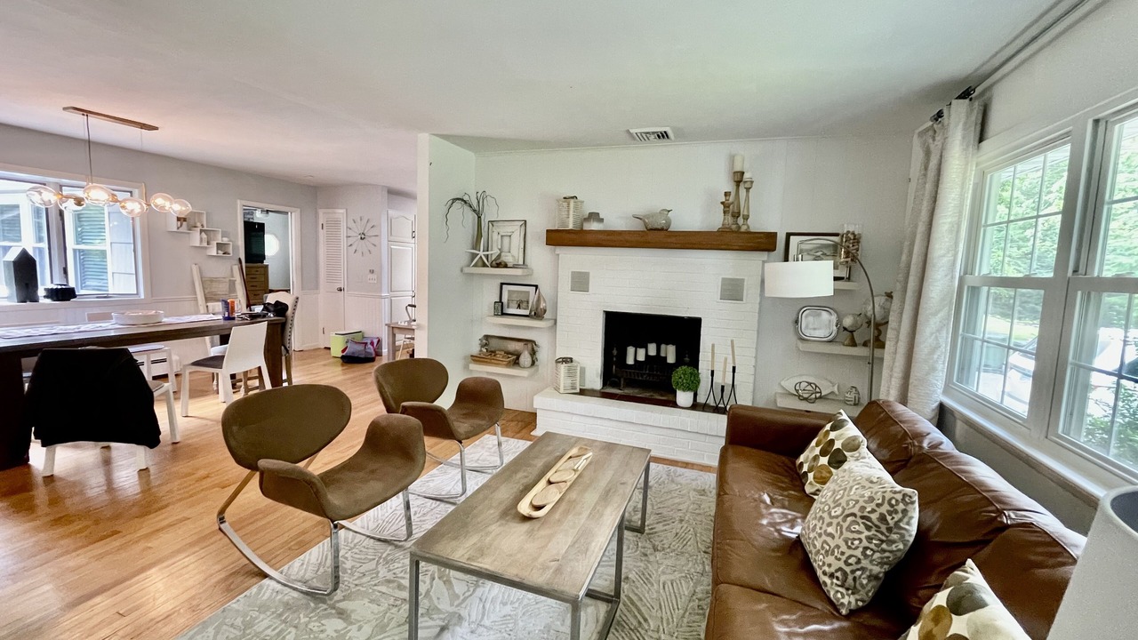 Photo of Bedroom in Mattituck