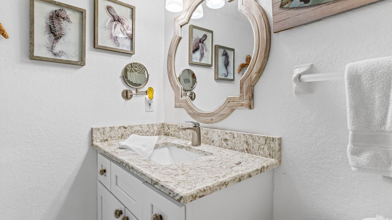 Photo of Bathroom in Independence Square