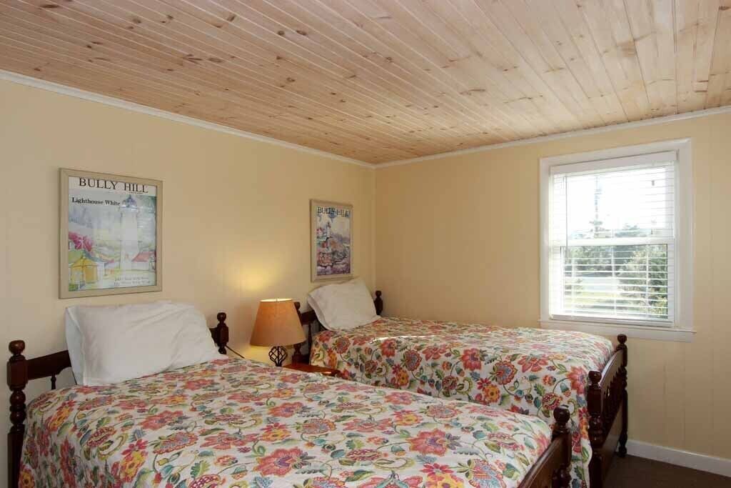 Photo of Bedroom in West Dennis