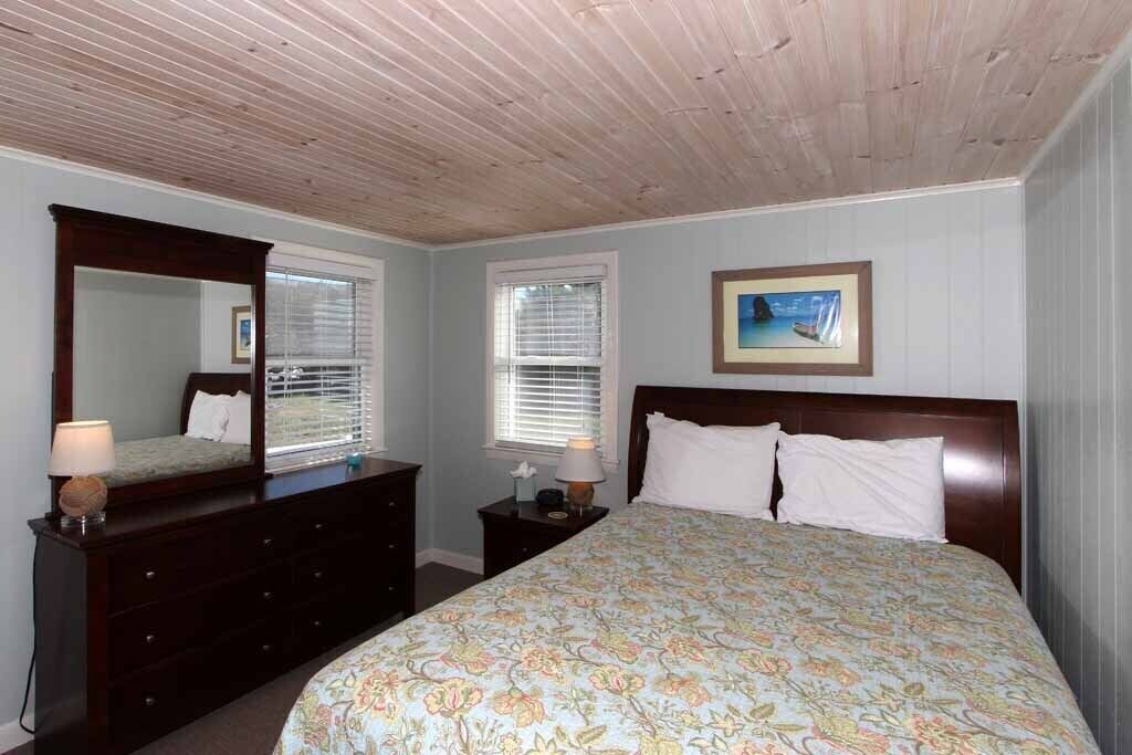 Photo of Bedroom in West Dennis