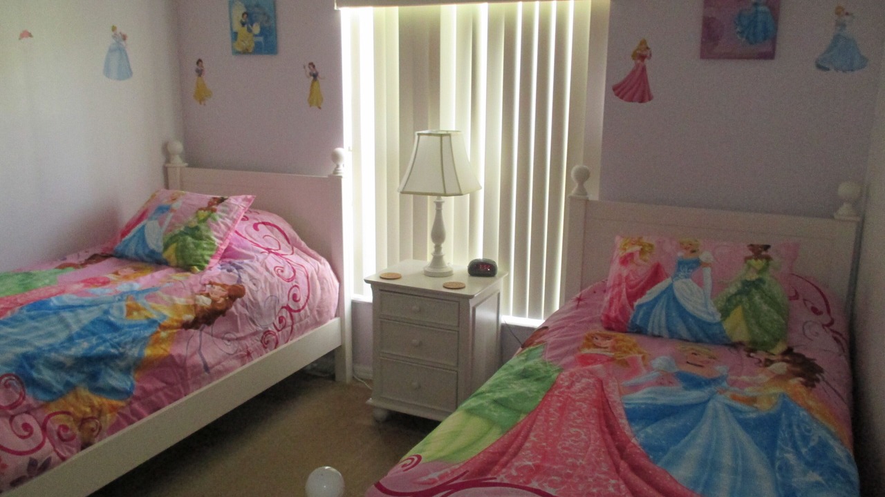 Photo of Bedroom in Windsor Palms