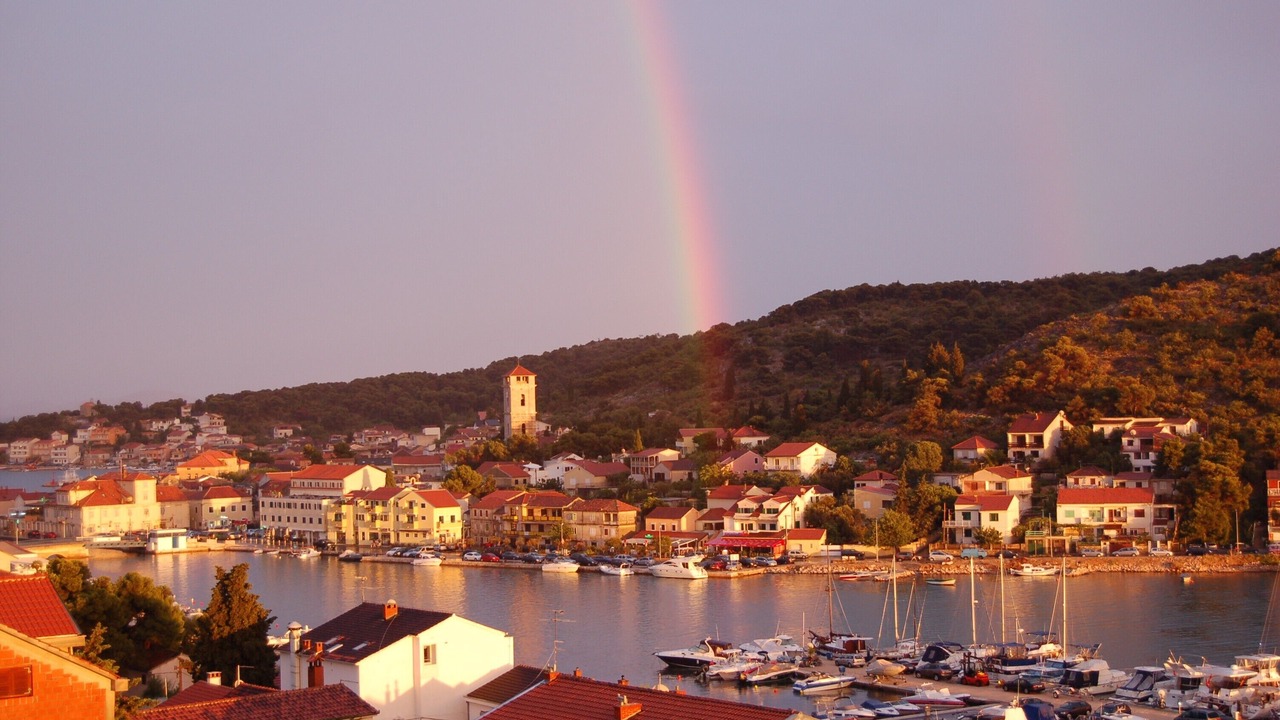 Photo of Others in Tijesno