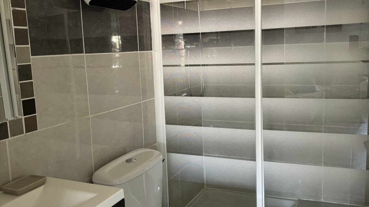 Photo of Bathroom in Cassis