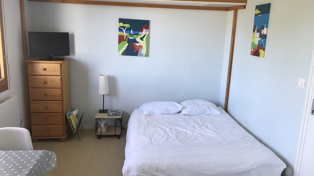 Photo of Bedroom in Larmor-Plage