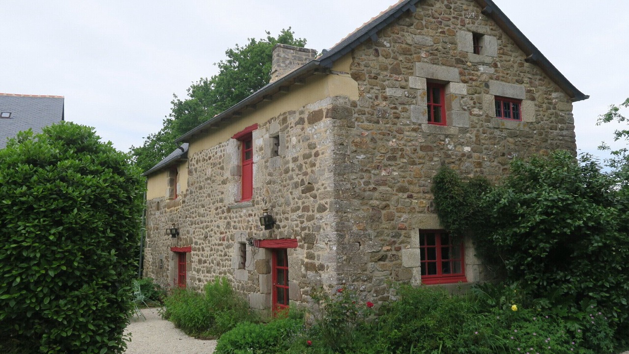 Photo of Outdoor in Saint-Pern