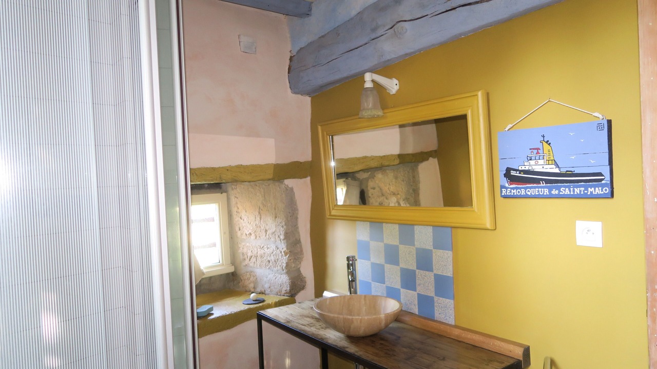 Photo of Bathroom in Saint-Pern