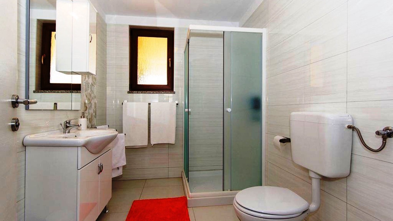 Photo of Bathroom in Skatari