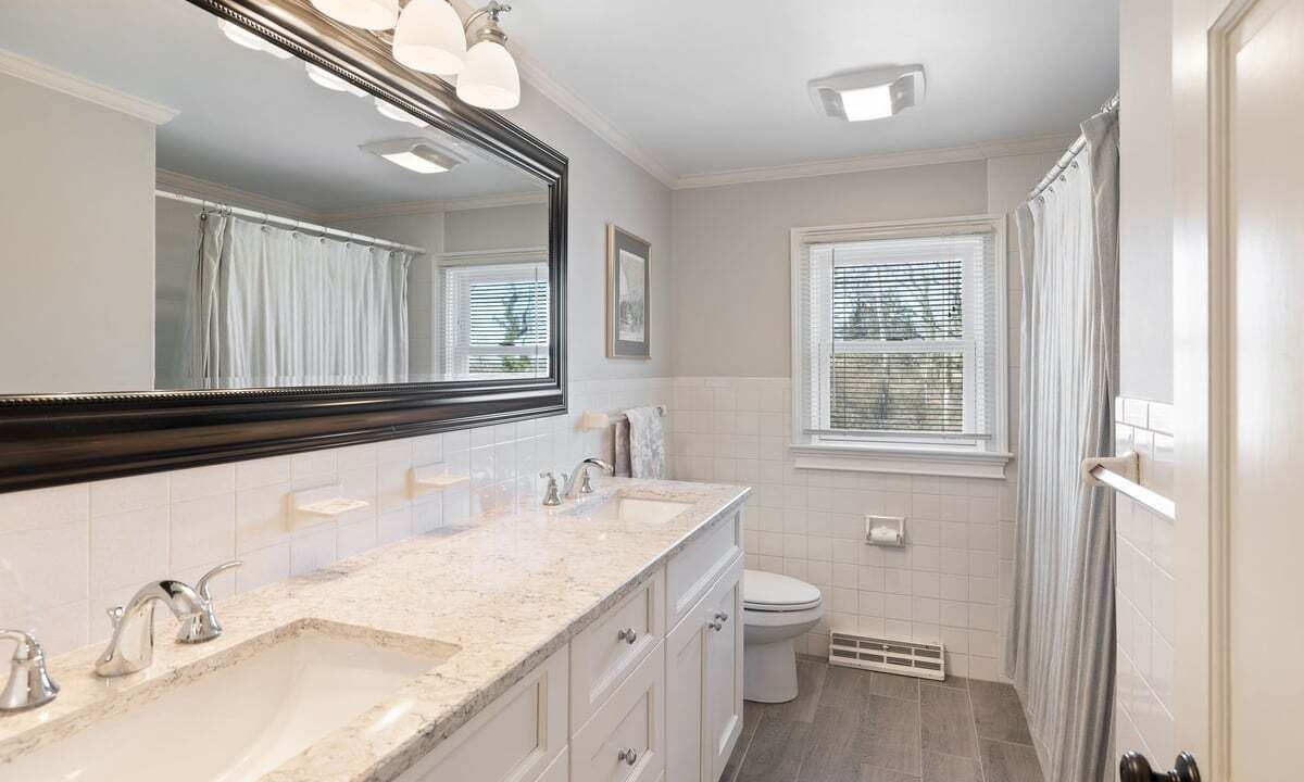 Photo of Bathroom in West Barnstable