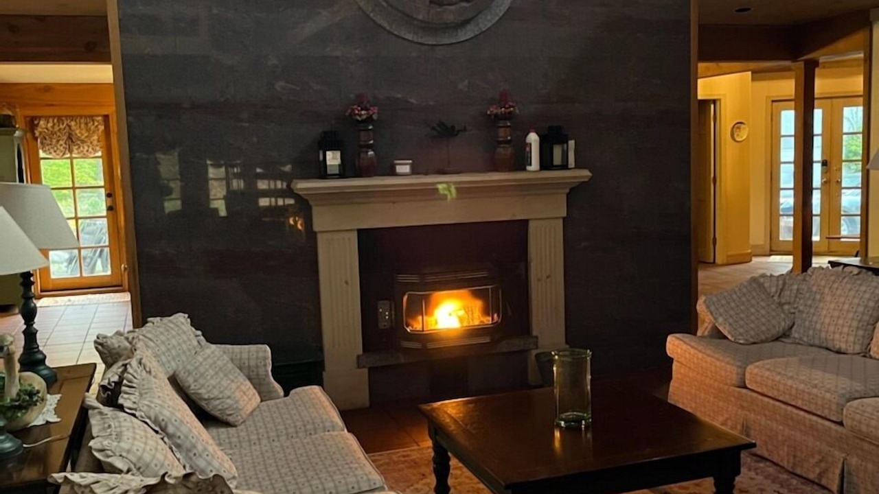 Photo of Livingroom in Otis