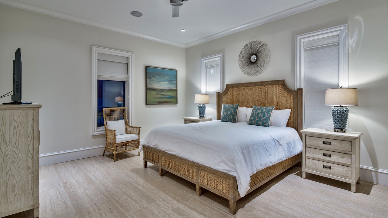 Photo of Bedroom in Frangista Beach